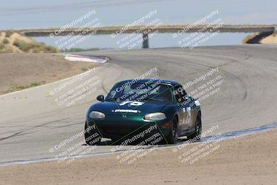 media/Jun-05-2022-CalClub SCCA (Sun) [[19e9bfb4bf]]/Group 1/Race/